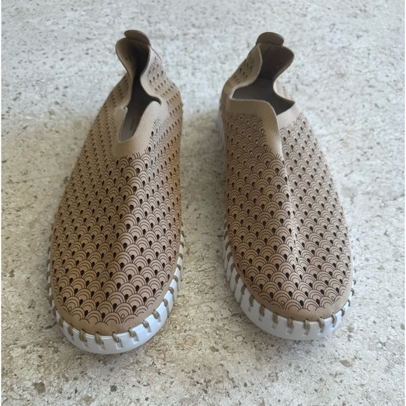 Ilse Jacobsen Tan Microfiber shoes - Picture 1 of 4